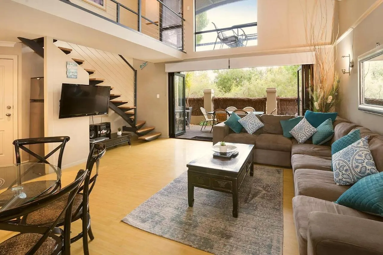 Deluxe Retreat