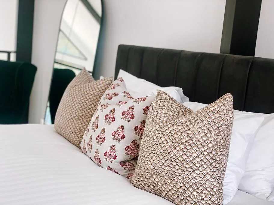 Villa Le Soleil New Villa, Golf & Heated Pool Dunsborough