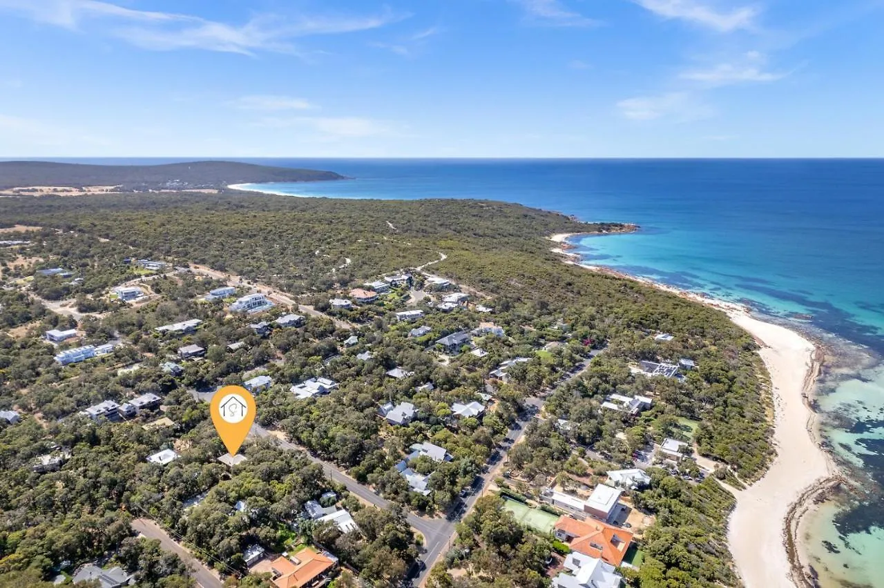 Holiday home Nature's Retreat Eagle Bay Dunsborough