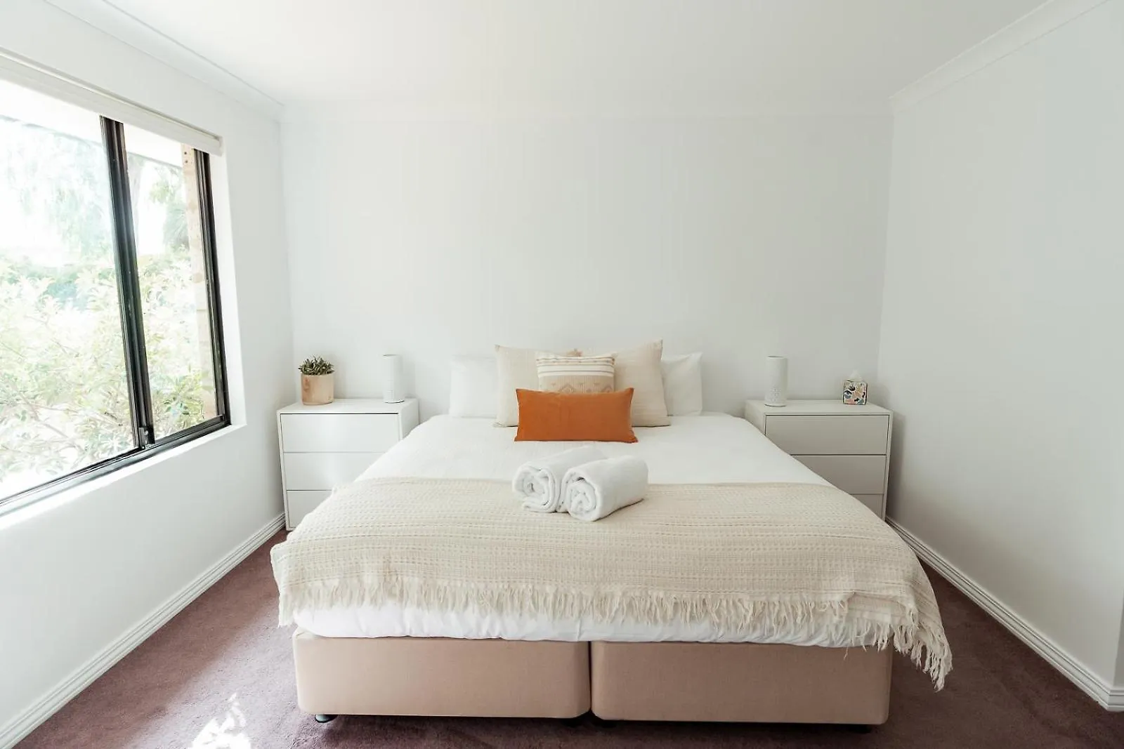 Holiday home Salhus - Sleep In King Beds & Easy Walk To Town Dunsborough