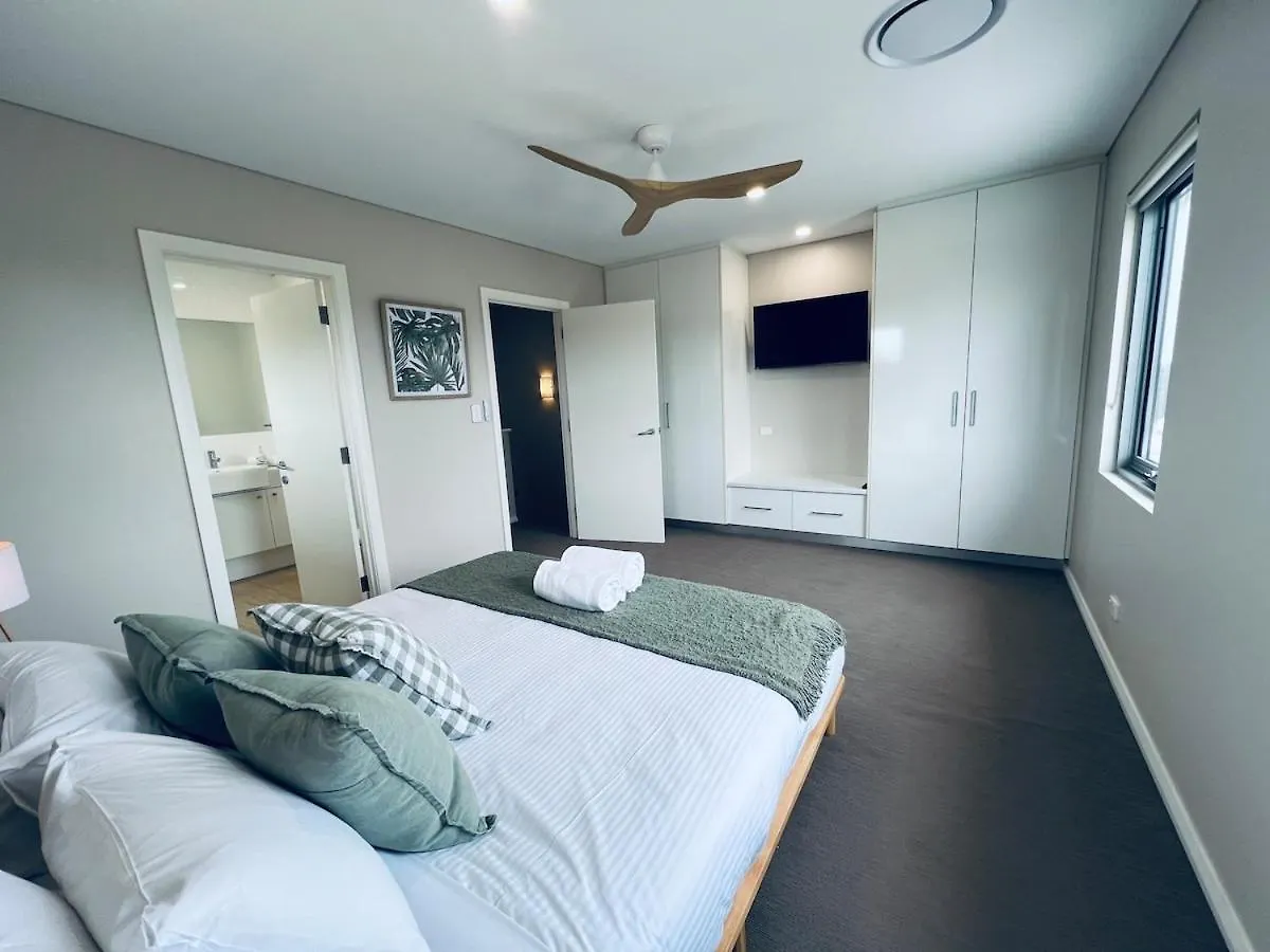 Salty Solstice-beachside Town Apartment Dunsborough