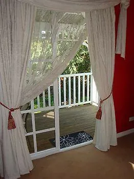 Lanterns Retreats Lodge