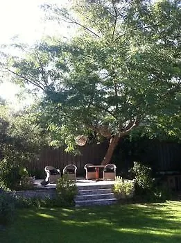 Lanterns Retreats Lodge