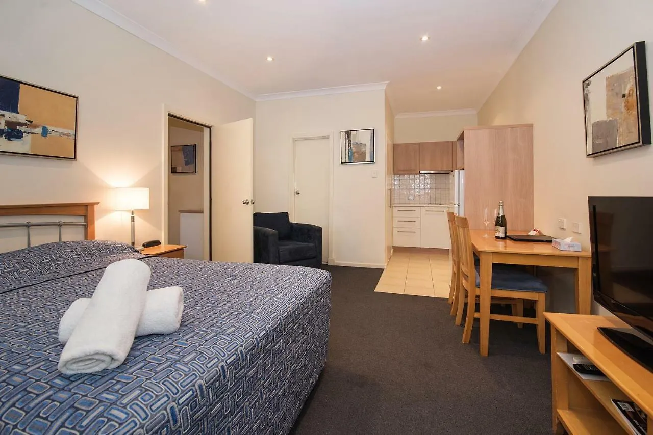 Hotel Town Units Dunsborough